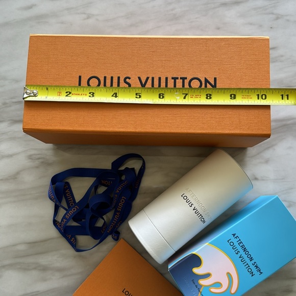 Louis Vuitton empty perfume box - Picture 2 of 4